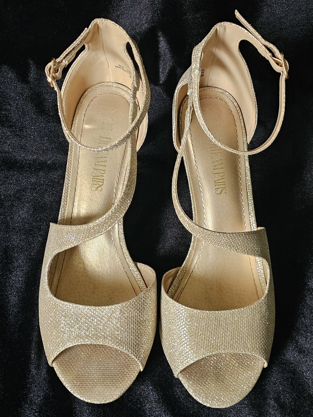 Dream Pairs Gold Sparkle Ankle-Strap Sandals